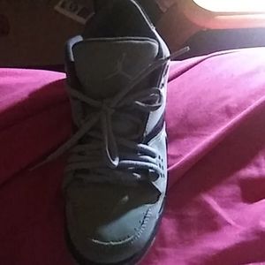 Almost brand new jordan sneakers